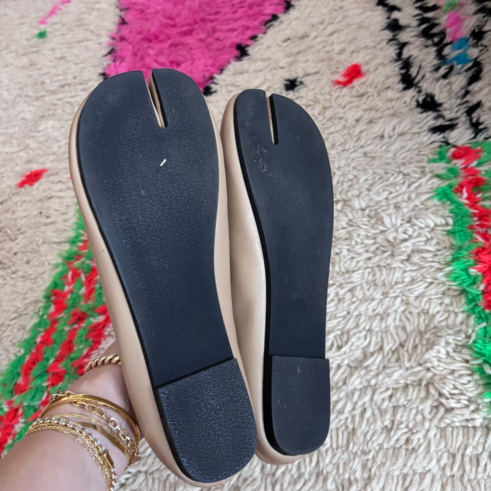 Women's Split-Toe Tabi Slip-On Leather Mules - Taupe size 40 9 - Picture 2 of 3
